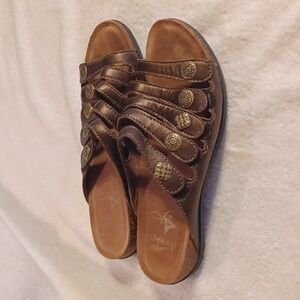 Dansko sandals brown leather uppers women's size 39